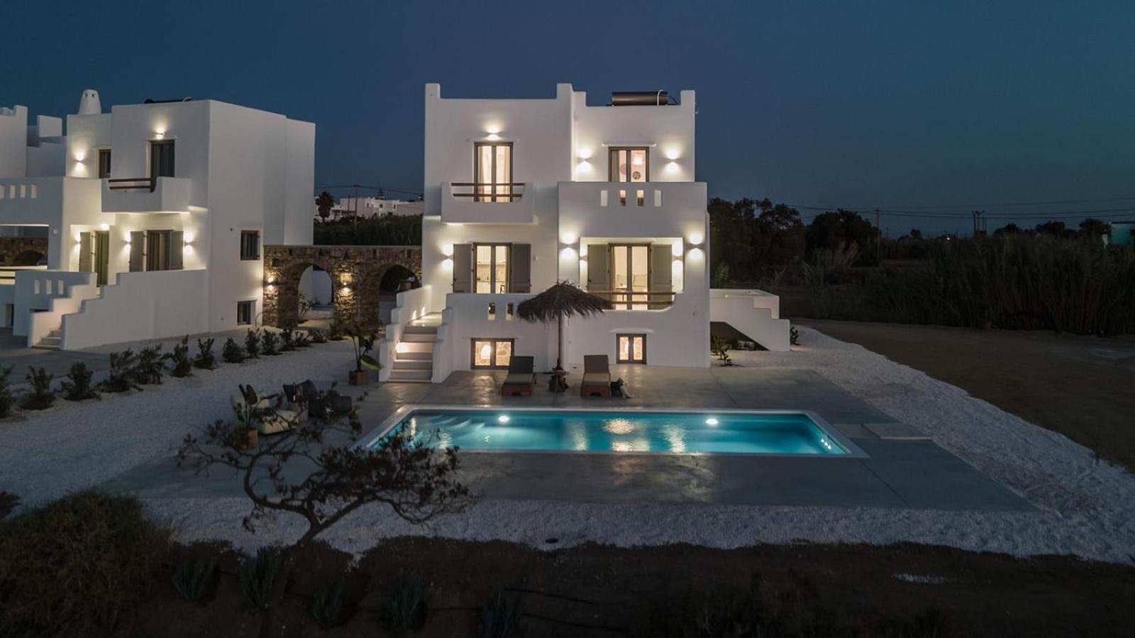 Nymphee Luxury Villas Agia Anna  Exteriör bild